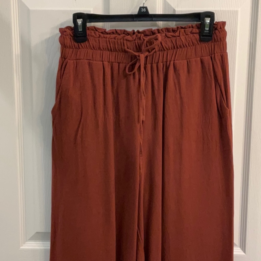 Wide leg rust pants M - Picture 2 of 4